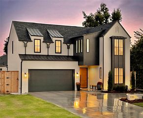 1136 NW 57th Street, Oklahoma City, OK 73118