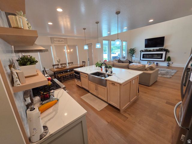 486 E SELMAN DR, Salem, UT 84653