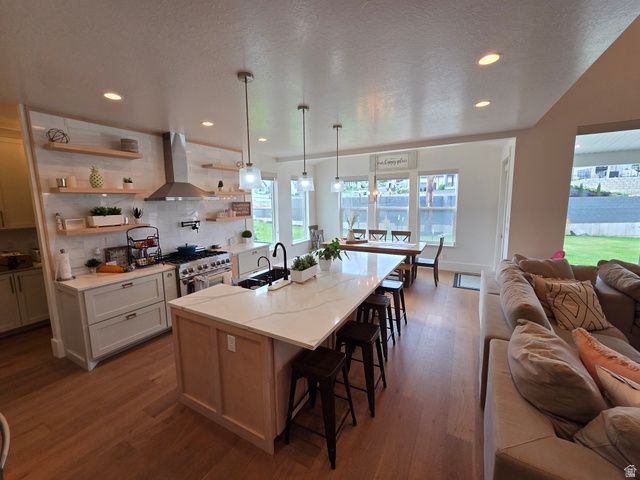 486 E SELMAN DR, Salem, UT 84653