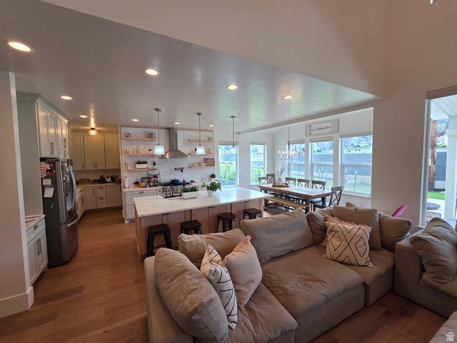 486 E SELMAN DR, Salem, UT 84653