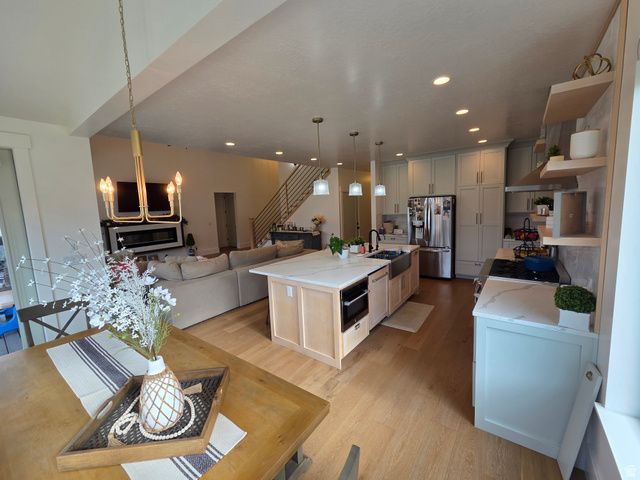486 E SELMAN DR, Salem, UT 84653