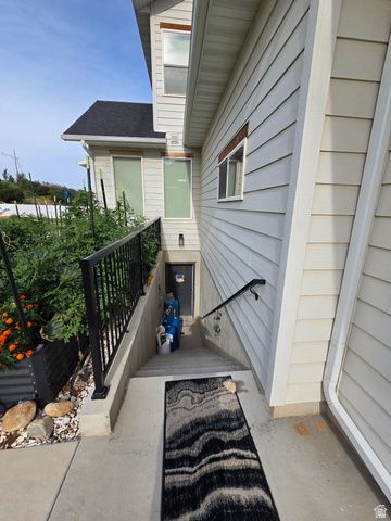 486 E SELMAN DR, Salem, UT 84653