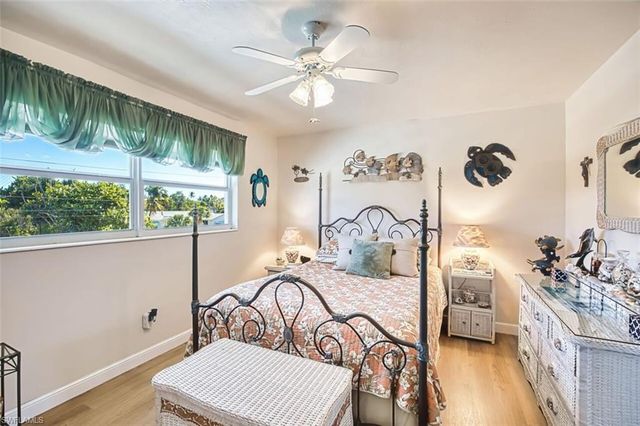 601 Periwinkle WAY D-7, Sanibel, FL 33957