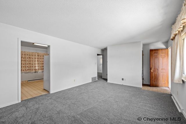 4714 SAGEBRUSH AVE, Cheyenne, WY 82009