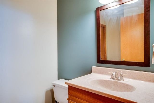 2567 N Button Bush Cir, Derby, KS 67037