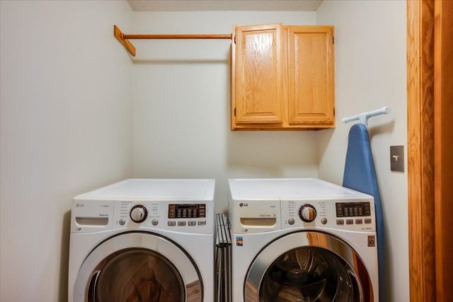 2567 N Button Bush Cir, Derby, KS 67037