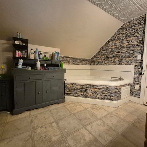 7 Purcell Road, Winchester, NH 03441