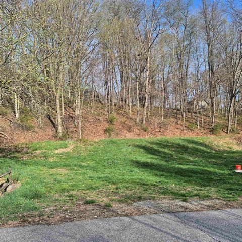 7 Purcell Road, Winchester, NH 03441