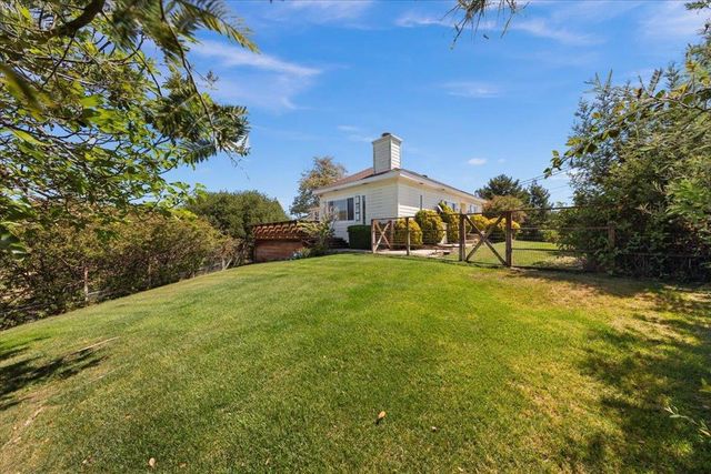 Hall Road, Royal Oaks, CA 95076