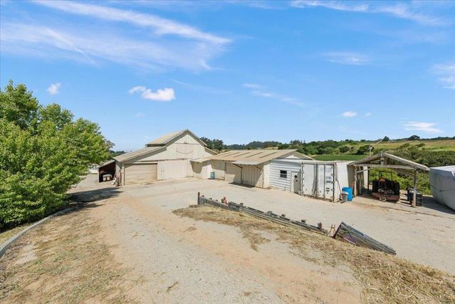 Hall Road, Royal Oaks, CA 95076