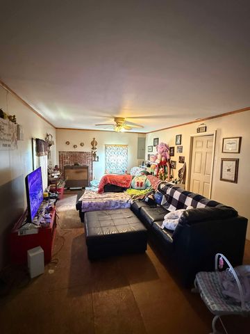 275 Paul Spears Rd, Summertown, TN 38483
