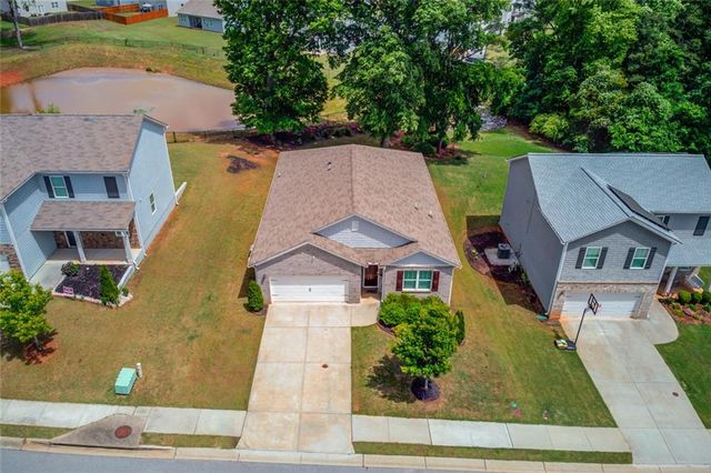 149 Starbuck Parkway, Pendergrass, GA 30567