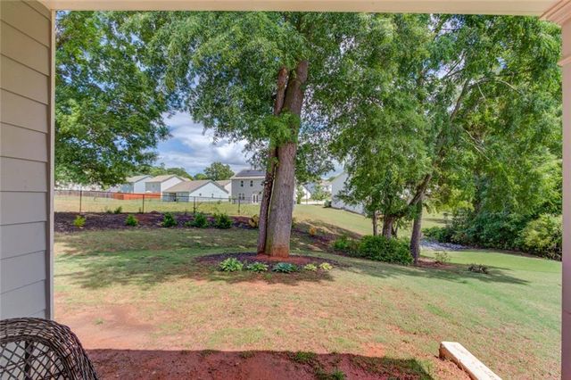 149 Starbuck Parkway, Pendergrass, GA 30567