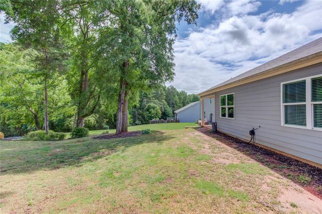 149 Starbuck Parkway, Pendergrass, GA 30567