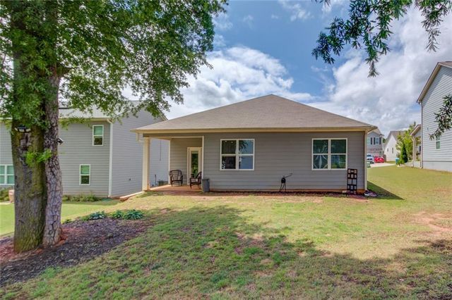 149 Starbuck Parkway, Pendergrass, GA 30567