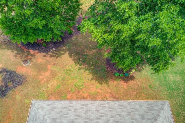 149 Starbuck Parkway, Pendergrass, GA 30567