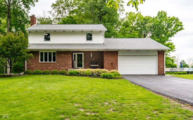 1653 E 300 N, Greenfield, IN 46140