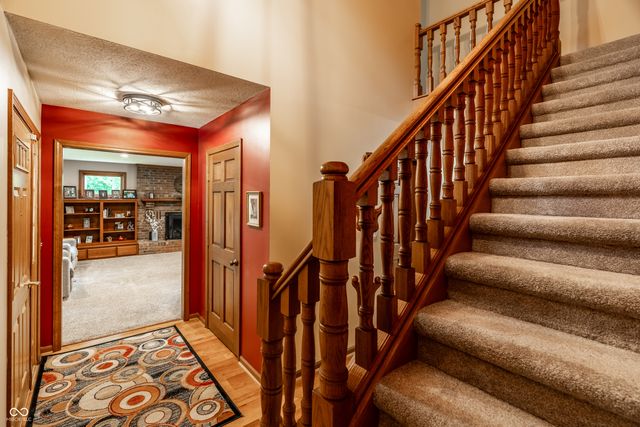 1653 E 300 N, Greenfield, IN 46140