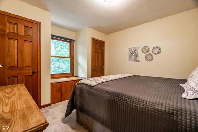 1653 E 300 N, Greenfield, IN 46140