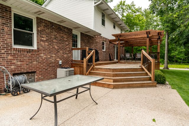 1653 E 300 N, Greenfield, IN 46140