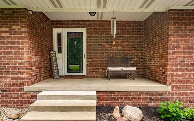 1653 E 300 N, Greenfield, IN 46140