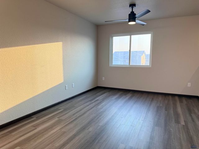 4108 MCINTOSH LN, Rapid City, SD 57703