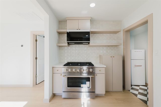 1907 E 21st ST, Austin, TX 78722