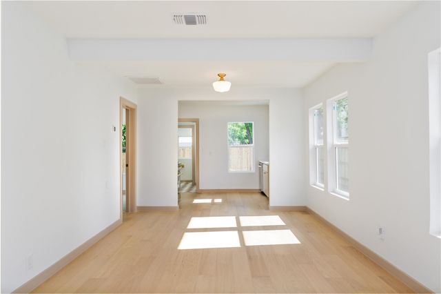 1907 E 21st ST, Austin, TX 78722