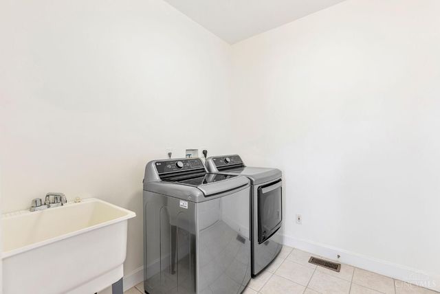 6892 Fieldstone Place, Deerfield Twp., OH 45040
