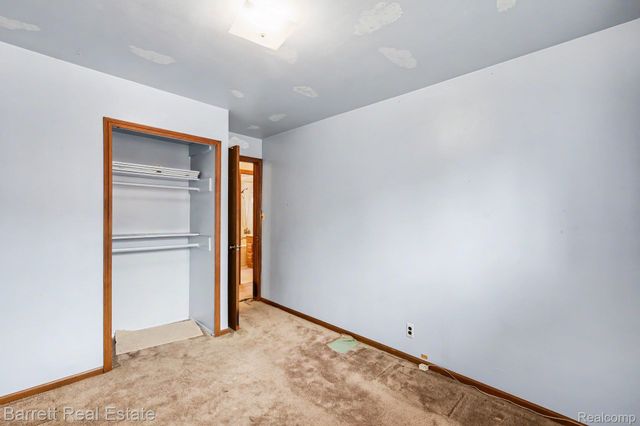 31370 Palomino Drive, Warren, MI 48093