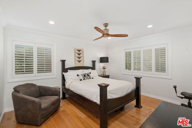 4040 Rosabell Street, Los Angeles, CA 90066