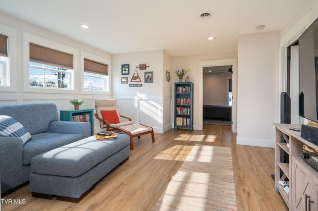 285 New Hope Road, Greeneville, TN 37745