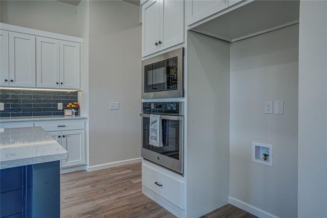 140 Meadowlark Lane, Blanchard, OK 73010