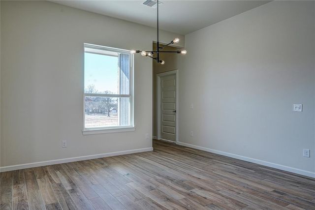 140 Meadowlark Lane, Blanchard, OK 73010