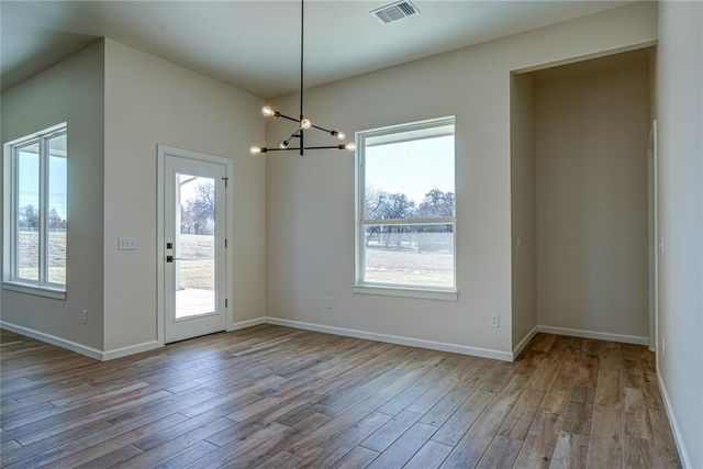 140 Meadowlark Lane, Blanchard, OK 73010