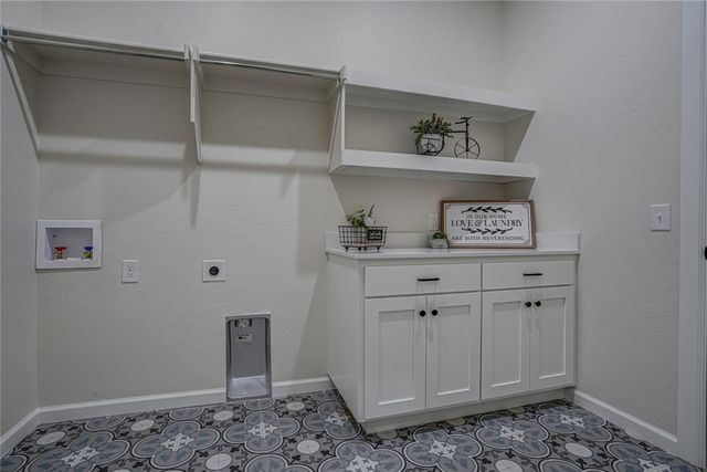 140 Meadowlark Lane, Blanchard, OK 73010