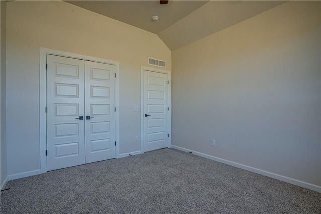 140 Meadowlark Lane, Blanchard, OK 73010