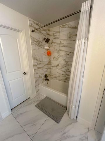 18323 River Sage Drive, Houston, TX 77084