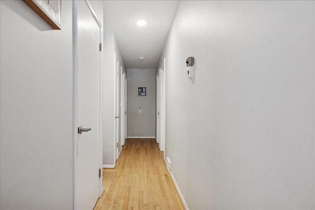 718 Lawler Avenue, Wilmette, IL 60091