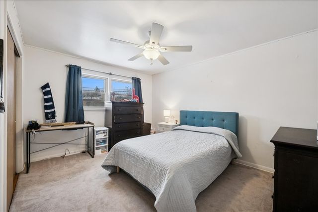 718 Lawler Avenue, Wilmette, IL 60091