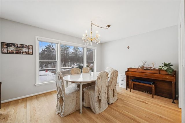 718 Lawler Avenue, Wilmette, IL 60091