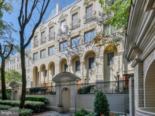1335 N 14TH ST N, Arlington, VA 22209