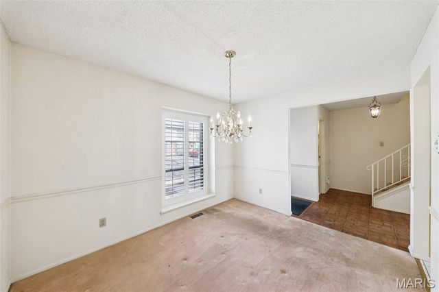 2369 Hidden Meadow Lane, Ballwin, MO 63021