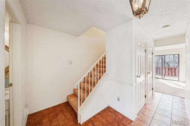 2369 Hidden Meadow Lane, Ballwin, MO 63021