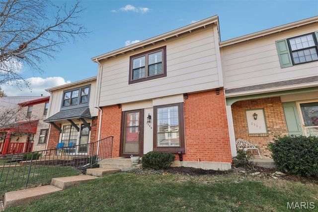 2369 Hidden Meadow Lane, Ballwin, MO 63021