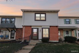 2369 Hidden Meadow Lane, Ballwin, MO 63021