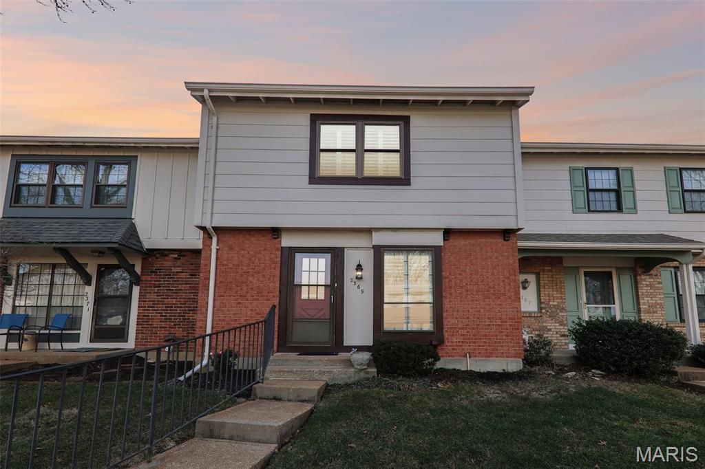 2369 Hidden Meadow Lane, Ballwin, MO 63021