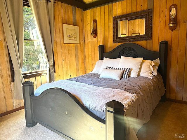 10360 Gary Ln, Mendocino, CA 95460