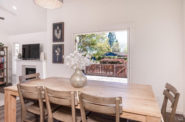 1913 Hopper Way, Yountville, CA 94599