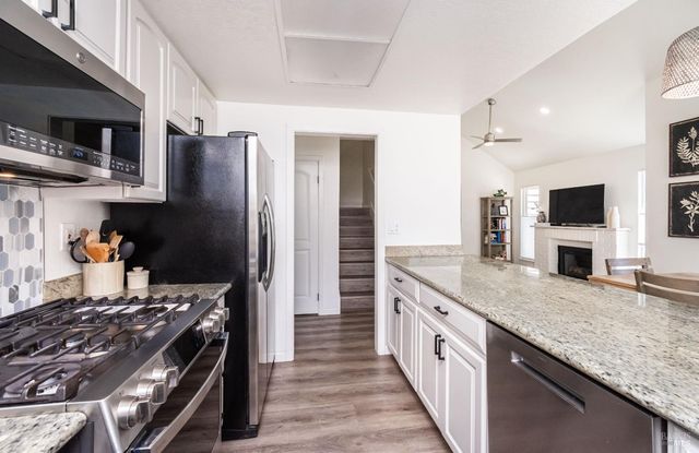 1913 Hopper Way, Yountville, CA 94599